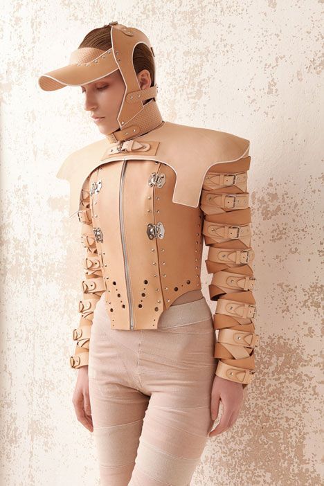 Orthopedic practices to correct body deformities influenced the leather straps and buckles in this fashion collection Marina Hoermanseder, Sculptural Fashion, Graduation Style, 3d Fashion, Weird Fashion, Design Textile, Futuristic Fashion, Avant Garde Fashion, Future Fashion