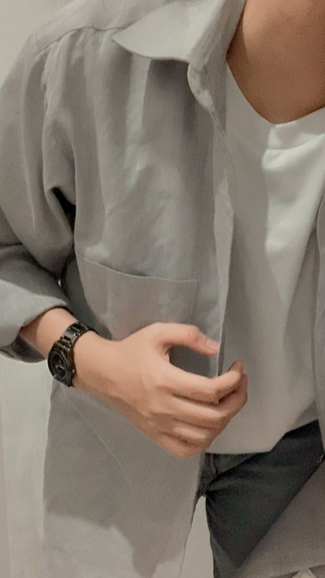 Fake Boyfriend Pictures No Face Night, Mirror Selfie Boy No Face Aesthetic, I Fancy You, Gentleman Aesthetic, Ootd Aesthetic, Classy Outfits Men, Muslim Men, Men Photography, Cute Couple Poses