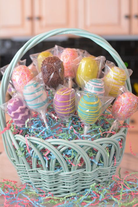 Sweets To Sell Ideas, Cake Pop Decor, Easter Treats To Sell, Cake Pop Receita, Egg Cake Pops, Easter Egg Cake Pops, Candy Boards, Easter Egg Treats, Easter Cake Pops