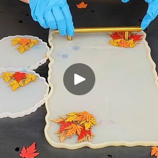 Fall Leaf Resin Tray and Coaster Set | I know it's not fall, but this resin tray and coaster set is so pretty it could be used year-round :) | By Mixed Media GirlFacebook Thanksgiving Resin Ideas, Resin Pouring, Resin Crafts Tutorial, Resin Tray, Resin Pour, Fall Leaf, Resin Crafts, So Pretty, Coaster Set