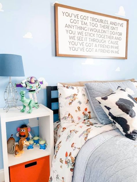 Toy Story Wall Art, Toy Story Boys Room, Bluey Themed Bedroom, Toy Story Room Ideas, Toy Story Bedroom Ideas, Pixar Bedroom, Pixar Room, Modern Kids Toys, Toy Story Bedroom