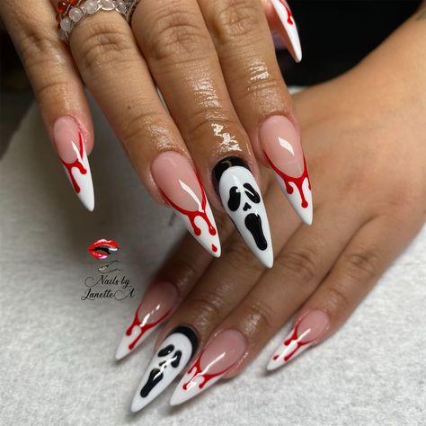 Almond Acrylic Halloween Nails, Nails Acrylic Almond Halloween, Holloween Nails Almond, Almond Halloween Acrylic Nails, Spooky Nails 2024, Short Sharp Almond Nails, Almond Spooky Nails, Almond Nails Halloween Designs, Simple Halloween Nails Almond