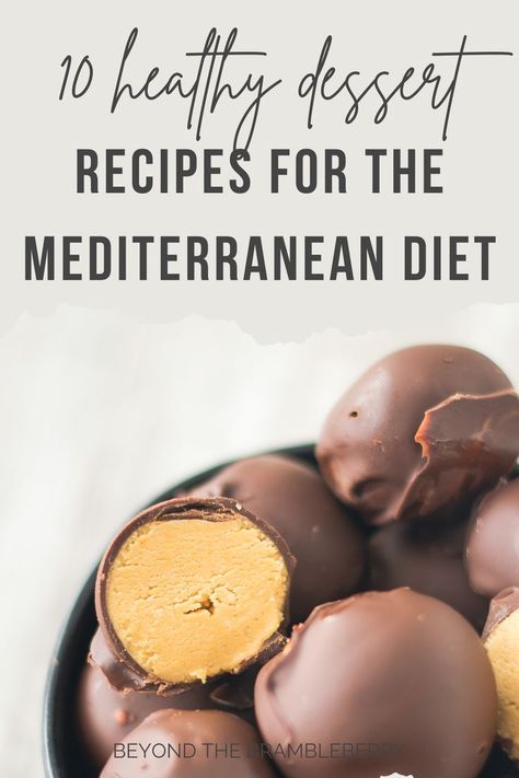 In this blog post, I’m sharing my favorite healthy desserts that are perfect if you are following the Mediterranean diet. - mediterranean diet for beginners | mediterranean diet meal plan | mediterranean diet recipes | weight loss recipes | clean eating recipes | healthy dessert recipes | gluten free recipes | dairy free recipes | meal prep recipes | low carb recipes Mediteranian Vegetarian Recipes, Mediteranian Dinner Recipes, Mediterranean Diet Overnight Oat Recipes, Mediterranean Diet For Hormones, Medditeranean Diet Desserts, Meteranian Diet Snacks, Mediterranean Cookie Recipes, Healthy Mediterranean Diet Desserts, Mediterranean Diet Antiinflammatory