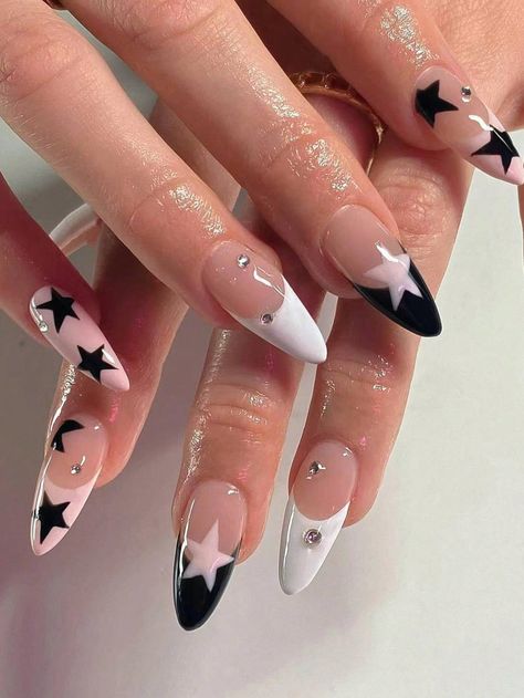 Fake Nails White, Medium Stiletto, Medium Almond, Nails Stiletto, Aesthetic Nails, French Tip Acrylic Nails, Almond Nails Designs, Inspo Instagram, Nail Forms