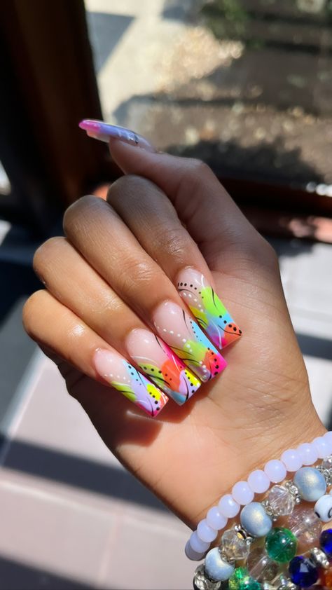 Nail Designs From The Early 2000s, 90s Nails Acrylic Design, Nail Designs 2000 Trends, 90s Nails Acrylic Black Women Designs, 90’s Inspired Nail Art, 90’s Theme Acrylic Nails, Acrylic Nails 90s Inspired, 90s Nail Designs Acrylic, 90s Inspired Acrylic Nails