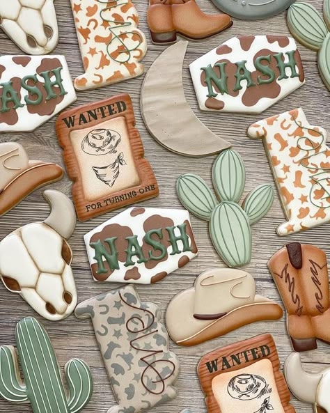 Western Decorated Cookies, Cowboy Cookies Decorated, Western Sugar Cookies, Western Birthday Cakes, Cowgirl Cookies, Wild West Birthday, Skull Cookies, Cowboy Cookies, Cookies Theme