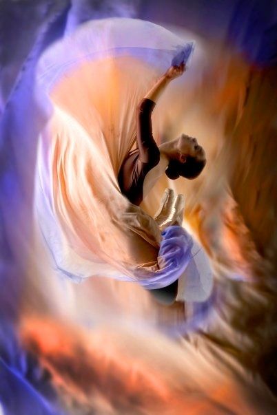 Prophetic Dance, Worship Dance, Worship Art, Woman Dancing, Praise Dance, Prophetic Art, Bride Of Christ, Dance Art, Praise And Worship