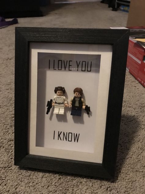 Star Wars Gift Idea – I Love You…I Know Diy Star Wars Gifts, Star Wars Valentines, Valentines Day Gifts For Friends, Anniversary Boyfriend, Handmade Gifts For Boyfriend, Romantic Gifts For Him, Star Wars Diy, Husband Valentine, Valentine Gifts For Husband