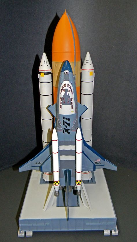 1/144 X-71 space shuttle Science Exhibition Projects, Rocket Model, Cake Printable, Ganesh Decoration, Rocket Craft, 3d Structure, Classroom Helpers, Paper Magic, Lego Space