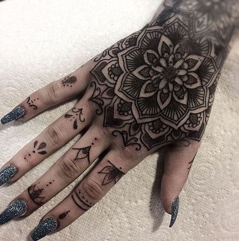 Geometric Hand Tattoos For Women, Mandala Tattoo Design Women Hand, Hand Tattoos Mandala, Mandala Finger Tattoo, Art Hand Tattoo, Mandala Hand Tattoo For Women, Mandala Tattoo Hand, Hand Tattoo Cover Up Ideas, Hand Mandala Tattoo