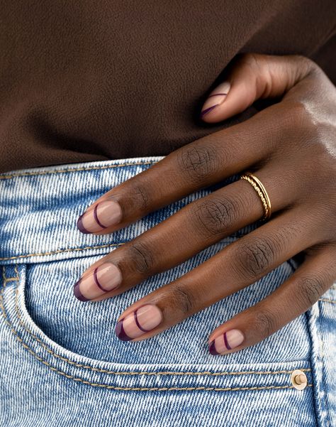 Oo la la! Get modern with your French tips with this minimal nail art, using Insta- Dri in Zip Wine. Minimal Color Nails, Nail Art Reverse French, Modern Minimalist Nails, Minimal Manicure Design, Manicure French Ideas, Reverse French Manicure Half Moons, September Nails French Tip, French Manicure Modern, French Tips With Nail Art