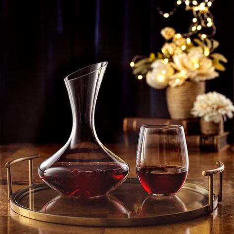 Wine Aerator, Hard Seltzer, Decanter Set, Wine Collection, Stemless Wine Glasses, Flavor Profiles, Decanters, Wine Decanter, Glass Material