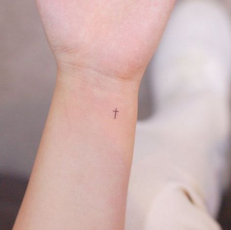 Tiny Cross Tattoo, A Small Tattoo, Cross Tattoo On Wrist, Small Cross Tattoos, Tattoo Placements, Tiny Wrist Tattoos, Cross Tattoos For Women, Cross Tattoos, Jesus Tattoo