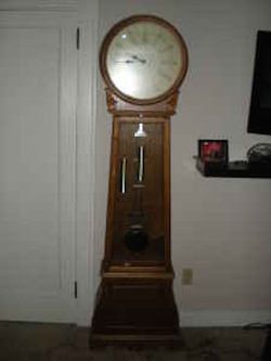 Before and After: Two Grandfather Clock Makeovers - Curbly Antique White Sherwin Williams, Clock Makeover, Pin Board Ideas, Me When She, Clock Painting, Saving Grace, Dark Wax, Buy Sell Trade, Grandfather Clock