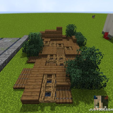 Spruce Path Minecraft, Path Minecraft, Minecraft 2023, Minecraft Path, Aesthetic Buildings, Minecraft Decoration, Minecraft Inspo, Minecraft Decorations, Cool Minecraft