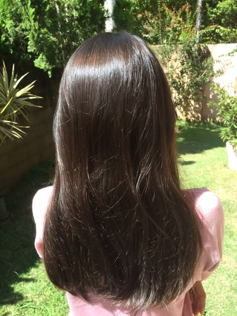 Hair Goal, Long Shiny Hair, Fame Dr, Hair Inspo Color, Dark Brown Hair, Silky Hair, Dream Hair, Shiny Hair, Aesthetic Hair