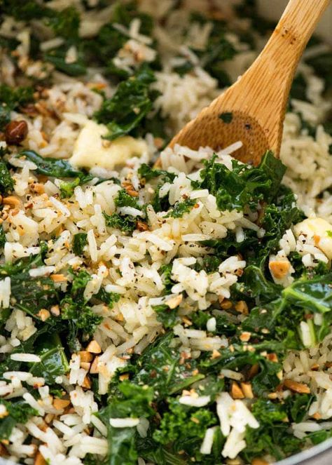 Garlic Butter Rice, Kale Recipe, Salad Kale, Recipetin Eats, Kale Recipes, Butter Rice, Rice Dishes, Garlic Butter, Brown Rice