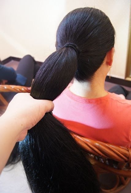 Hello headshave lover's Welcome to the word of headshave stories Beautiful Ponytail, China Long Hair, Huge Hair, Big Bun Hair, Long Indian Hair, Long Hair Ponytail, Extremely Long Hair, Long Silky Hair, Straight Ponytail