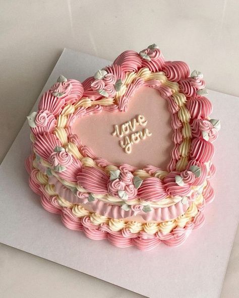 #sweets #desserts #sobremesa #doces #cake #bolo 18th Birthday Cake Designs, 18th Birthday Cake For Girls, Space Royalty, Birthday Cake Design, Cake Designs For Girl, Barbie Birthday Cake, 18th Birthday Cake, Cake Decorating Designs, Soft Girl Aesthetic