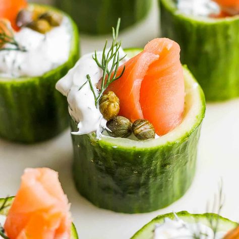 Smoked Salmon Appetizer Yacht Appetizers, Smoked Fish Appetizer, Seafood Christmas Appetizers, Candied Salmon Appetizer, Fancy Shrimp Appetizers, Smoked Salmon Hors D’oeuvres, Appetizers With Salmon, Appetizers With Smoked Salmon, Seafood Canapes