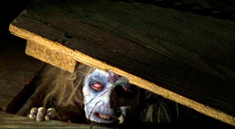 The Evil Dead (1981) Famous Horror Movie Scenes, Evil Dead Aesthetic, The Evil Dead 1981, Evil Dead 1981, Horror Movie Scenes, The Evil Dead, Horror Movies Scariest, Halloween Film, Horror Villains