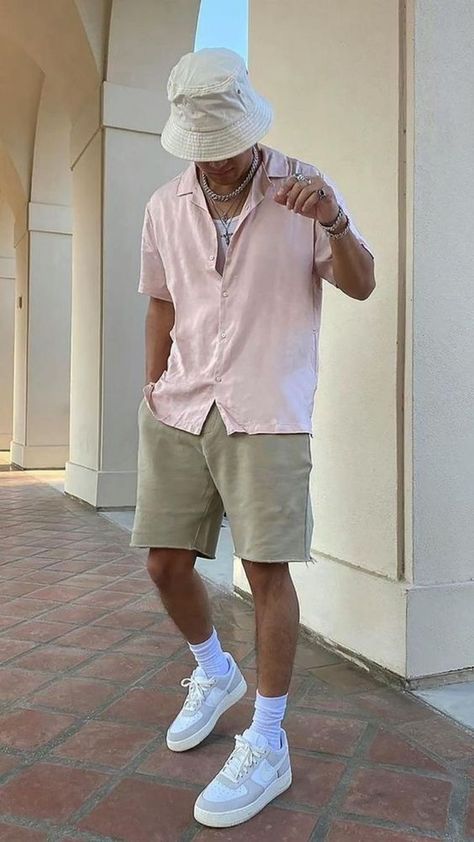 Men’s Summer Fashion – Latest Trends in 2023 – OnPointFresh Coachella Men Outfit, Mens Vacation Outfits, Summer Outfits Men Beach, Coachella Outfit Men, Summer Fits Men, Trends In 2023, Beach Outfit Men, Festival Outfits Men, Summer Outfits Men Streetwear