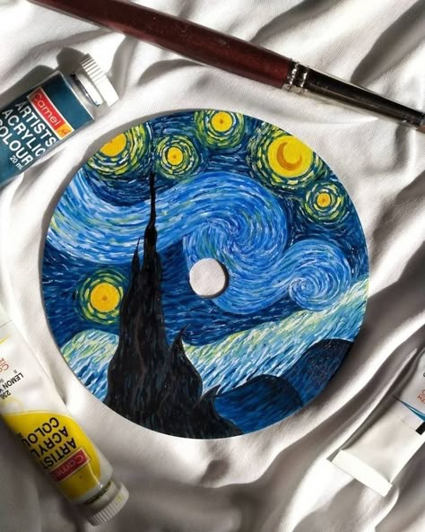 Painted Records, Vinyl Art Paint, Cd Diy, Cd Painting, Record Painting, Posca Marker, Painted Vinyl, Arte Van Gogh, Vinyl Record Art