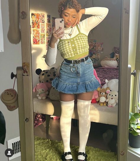 Hyper Girly Outfits, Cutesy Outfits Street Styles, Adorable Outfits Pastel, Pastel Indie Outfits, 2020 Fashion Trends Indie, Cute Black Women Outfits, Soft Indie Aesthetic Outfits, Sanrio Inspired Outfit, Vivid Outfit