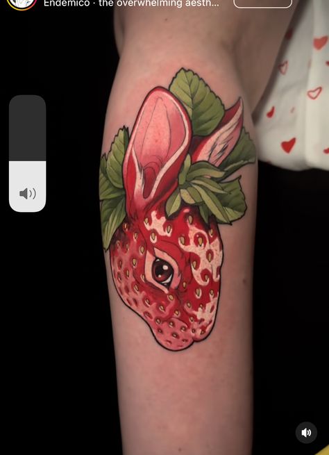 Neo Traditional Fruit Tattoo, Black Skin Color Tattoo, Deviled Egg Tattoo, Creepy Cute Tattoo Ideas, Rollie Pollie Tattoo, Neotrad Flash, Neotrad Tattoos, Traditional Tattoo Animals, Fruit Tattoo