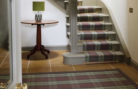 Tartan stairs and rug for a simple way of bringing the pattern into your interior Tartan Stair Carpet, Scottish Interiors, Tartan Carpet, Scottish Decor, Carpet Staircase, Scottish House, Stair Carpet, Hallway Carpet Runners, Stair Case