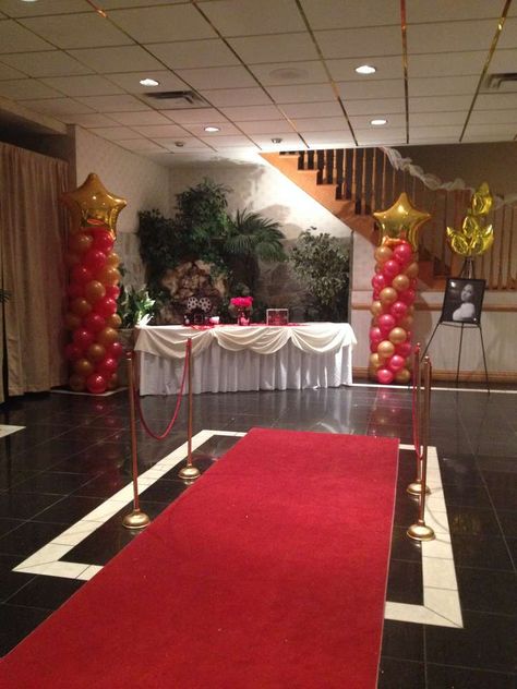 Red Carpet Sweet 16 | CatchMyParty.com Red Carpet Birthday Party Ideas, Birthday Red Carpet, Red Carpet Birthday Party, Diy Red Carpet, Black Tie Birthday Party, Red Carpet Decorations, Red Carpet Birthday, Red Carpet Theme Party, Red Carpet Sweet 16