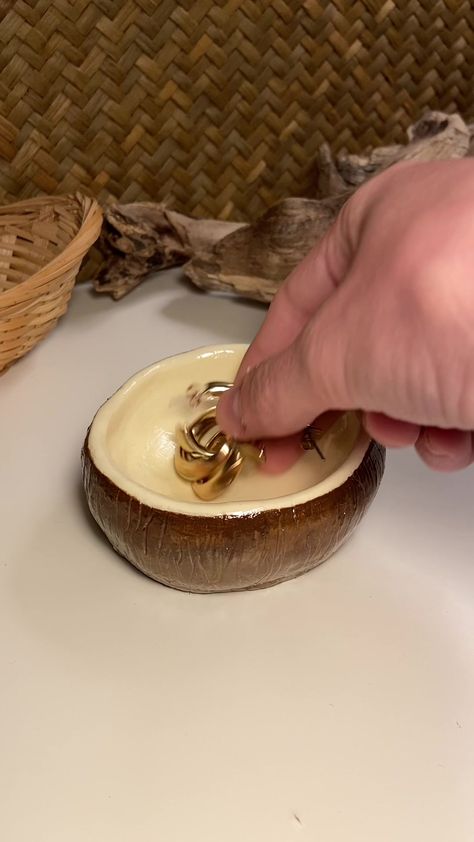 How cute is this coconut? 🥥🥹 . . . . #slow#doitfortheprocess#paint#creation#art##aesthetic#argilla#clay#diy#tutoral#giftideas#clayart#gift#clayideas#fyp#arcilla#colorful#tutorial#creative#handmade#das#dasclay#coconut#jewelryholder Clay Bday Gifts, Coconut Jewelry Holder, Coconut Clay Bowl, Diy Ceramic Jewelry Dish, Air Dry Clay Ideas Diy Jewelry Dish, Clay Jewelry Diy Holder, Jewelry Clay Holder, Clay Jewelry Holder Diy, Diy Clay Jewelry Dish