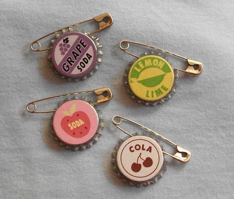 Buttons For Sale, Grape Soda, Kraf Diy, Cool Pins, Bottle Caps, Cute Pins, Cute Crafts, Button Pins, Handmade Baby