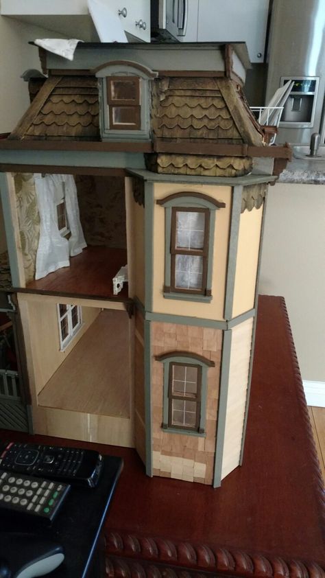 Westville Dollhouse, Kit Lily, Lily Dollhouse, Dollhouse Victorian, Antique Dollhouse, Dollhouse Ideas, Dollhouse Kits, House Diy, A Work In Progress