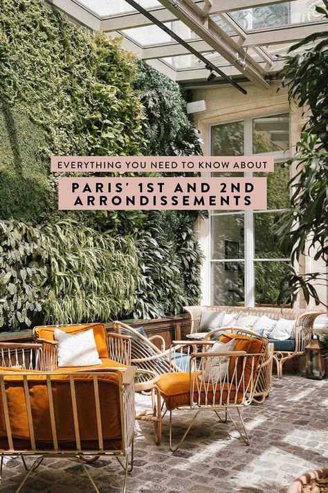 Montmartre Paris Restaurants, Paris Food Guide, Food In Paris, Cafe In Paris, Food Paris, Restaurant In Paris, Best Restaurants In Paris, Cafe Paris, Paris Tips