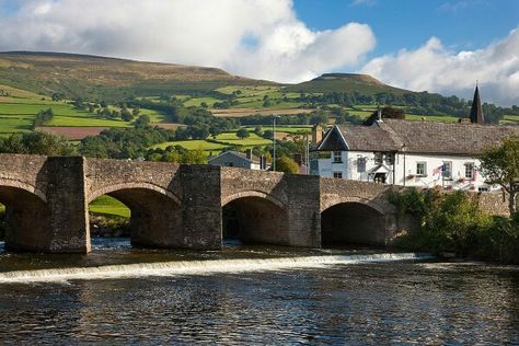 The Bridge End Inn, Crickhowell, Wales Crickhowell Wales, Ancient Britain, Conservation Officer, Wales Holiday, Wales Travel, Event Horizon, Brecon Beacons, Cycling Route, Table Mountain