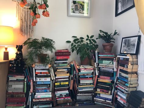 Book Stack On Floor, Stacking Books On The Floor, Stack Of Books Floor Apartment, Book Stacks Aesthetic Bedroom, Books On Floor, Book Stacks Aesthetic, Books Floor Stack, Messy Room With Books, Bookshop Aesthetic