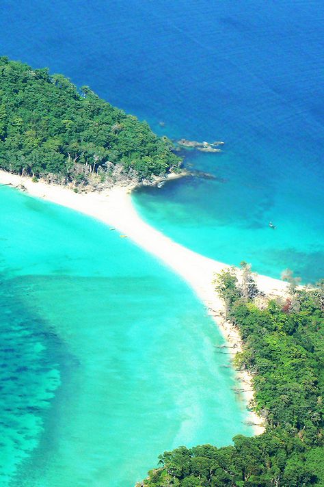 When you think of paradise, do you picture white sandy beaches? A bright blue sea? Palm trees towering over you as you sit back, relax and enjoy the sunshine? If so, the Andaman and Nicobar Islands, a stunning union territory in India, needs to take the place at the top of your bucket list… immediately! There are 572 islands in total, but only about 38 of them are permanently inhabited, each with gorgeous beaches, diverse marine life, mangroves and tropical rainforests. Indian Landmarks, Andaman And Nicobar Island, Andaman Nicobar Islands, Andaman Nicobar, India Travel Places, Andaman Islands, Andaman And Nicobar Islands, Union Territory, Island Pictures