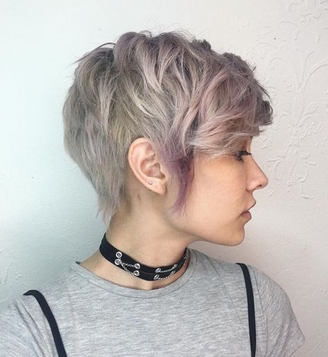 Piecey Ash Blonde Pixie with Lavender Touches #shorthair Fun Color Pixie Hair, Pixie Purple Hair, Dyed Pixie Haircut, Razored Pixie Bob, Alt Pixie Cut, Lavender Pixie, Ash Blonde Pixie, Razored Pixie, Funky Short Haircuts