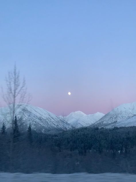 Alaska Aesthetic Winter, Alaska Core Aesthetic, Alaska Travel Aesthetic, Cold Summer Aesthetic, Alaska Astethic, Alaska Trip Aesthetic, Alaska Summer Aesthetic, Kara Aesthetic, Granola Girl Aesthetic Wallpaper