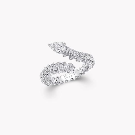 Graff Jewelry Rings, Rings Luxury Jewellery, Graff Rings, Designer Jewelry High End, Graff Diamond Ring, Graff Ring, Graff Engagement Ring, Graff Jewelry, Graff Diamonds