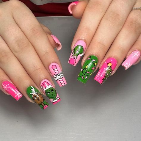 These long nails feature a vibrant pink and green color palette, decorated with the Grinch, his dog Max, and Christmas ornaments. Perfect for holiday enthusiasts, this design offers a fun, playful take on traditional Christmas nails. The Grinch Christmas Nails Acrylic, Christmas Movie Nail Art, Multi Colored Christmas Nails, Grinch And Max Nails, Candyland Nails Designs, Fun Christmas Nail Art, Green And Pink Christmas Nails, Grinch Nail Art Tutorial, Grinch Christmas Nail Designs