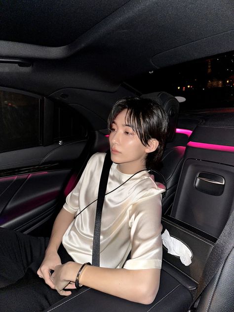 240309 JEONGHAN at the SAINT LAURENT Men's Winter 24 Show | Vman Seventeen Instagram, Seventeen Going Seventeen, V Magazine, Seventeen Album, Power Dressing, The Saint, Pledis Entertainment, Men Winter, Boyfriend Pictures