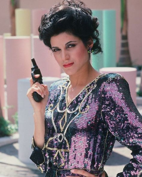 The Eighties Guy shared a photo on Instagram: “Happy 63rd birthday to #saundrasantiago  Saundra Santiago (born April 13, 1957) is an American…” • See 4,302 photos and videos on their profile. Miami Vice Party Outfit, Miami Vice Outfit, Miami Vice Party, Miami Vice Fashion, Miami Vice Theme, 1980 Fashion, 1980’s Fashion, Neon Noir, Party Outfits For Women