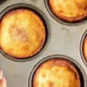 Portuguese Milk Tart Recipe, Portuguese Cakes, Milk Tarts, Easy Pies, Portuguese Tarts, Portuguese Dessert Recipes, Portuguese Sweet Bread, Custard Tarts, Milk Tart