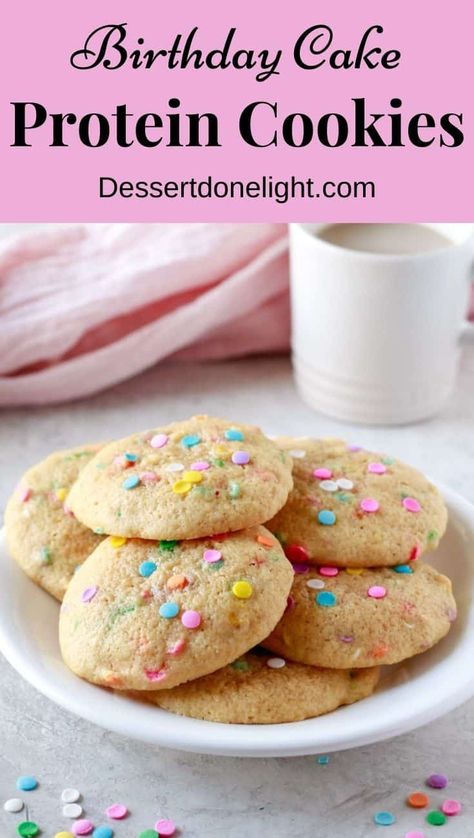 These homemade birthday cake protein cookies are the perfect treat for your healthy lifestyle! They're soft, melt-in-your-mouth delicious. Plus, they're so easy to make- no mixer required! These protein cookies stay fresh all week, so they're perfect for a post-workout snack. #proteincookies #birthdaycakecookies #proteinrecipe Birthday Cake Protein, Bulking Meals, Protein Powder Cookies, Homemade Birthday Cake, Baking With Protein Powder, Protein Mug Cakes, Protein Baking, High Protein Desserts, Cookie Cake Birthday