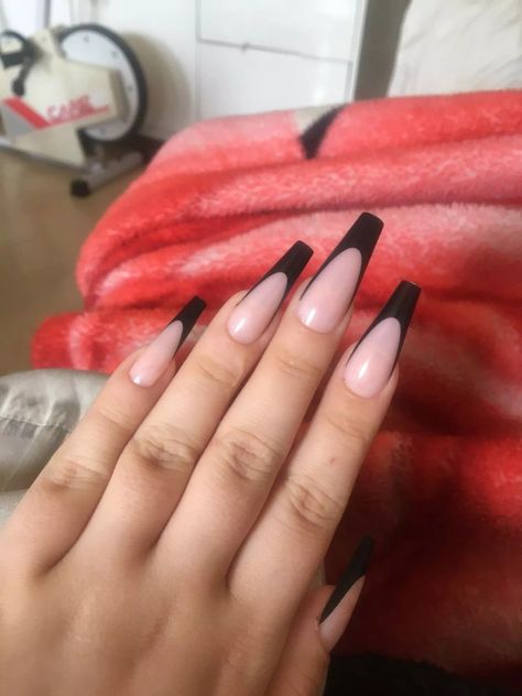 Nails Black And Pink French Tip Nails Long, Black Nails Ideas Ballerina, Black Stilleto French Tip Nails, Black French Tip Nails Ballerina Long, Black French Tip Stilleto, Deep French Tip Nails Coffin, Black Deep French Nails, Black French Nails Coffin, Black Stiletto French Tip Nails