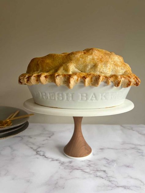 pie made with martha stewarts pie dough recipe Martha Stewart Thanksgiving Recipes, Martha Stewart Apple Pie, Martha Stewart Pie Crust, Apple Pie Dough, Martha Stewart Thanksgiving, The Best Apple Pie, Pie Dough Recipe, Martha Stewart Recipes, Best Apple Pie