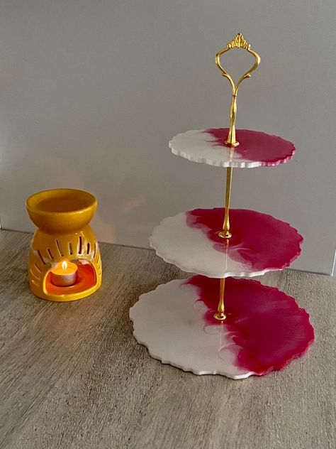 Resin Cake Stand, Resin Ideas, New Cake, Tiered Cake Stand, Resin Crafts, Cake Stand, Pink And White, Bangles, Cake