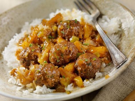 Classic Sweet and Sour Pineapple Meatballs Meatballs With Pineapple, Pineapple Meatballs, Sweet And Sour Beef, Beef Steak Recipes, Sweet And Sour Meatballs, Recipe Sweet, Supper Recipes, Ultimate Comfort Food, Sweet And Sour